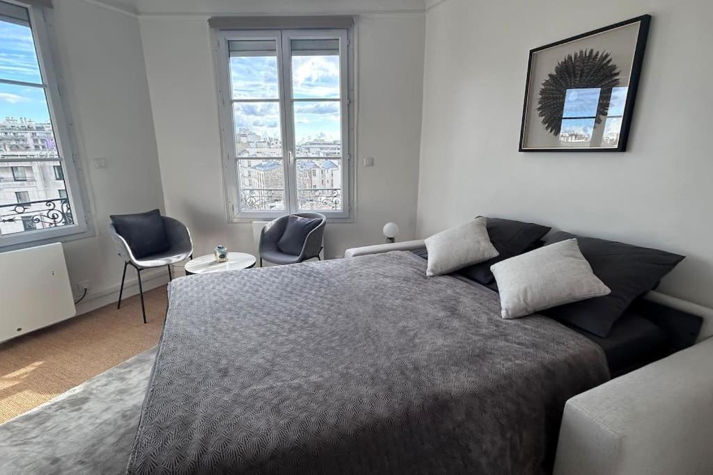 Elegant Eiffel Tower View Flat Appartement *